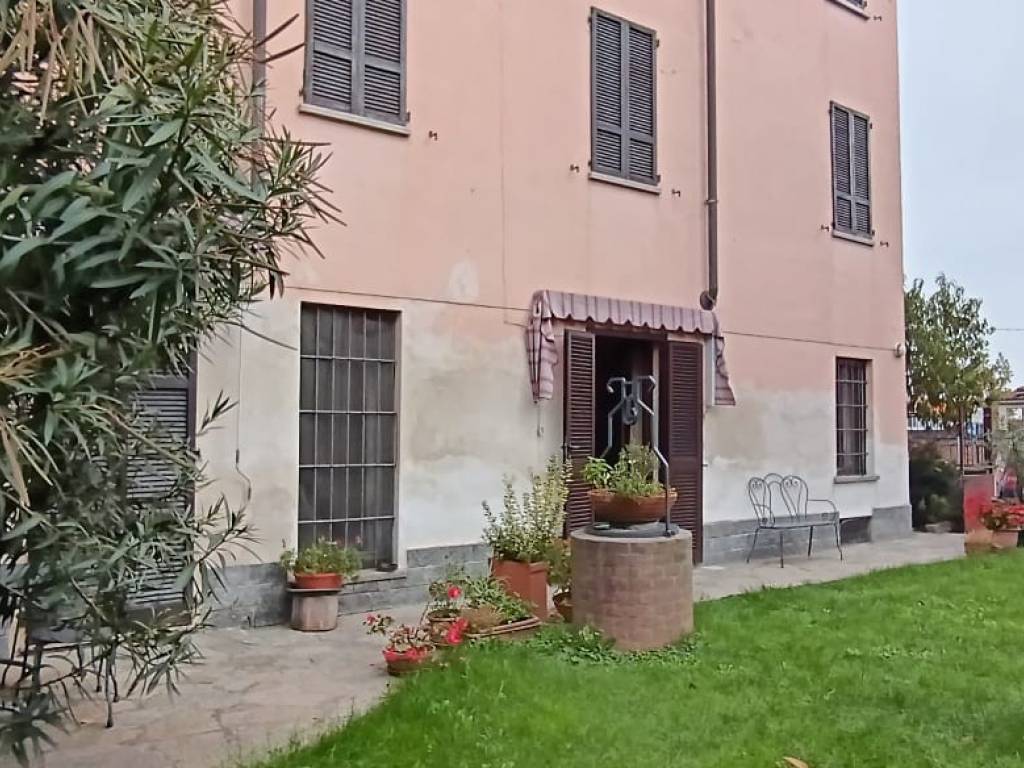 Villa a Borgonovo val tidone in Via Roma - Foto 3