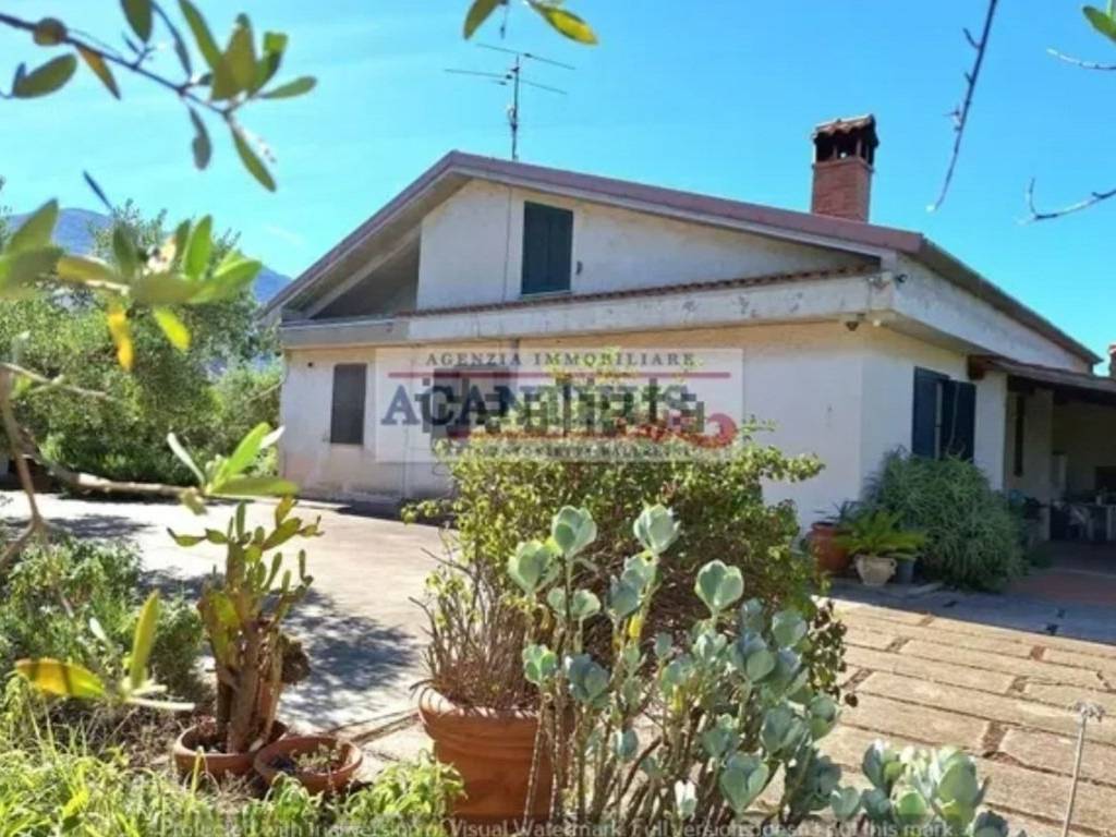 Villa a Cori in Via Pietrapinta, 27 - Foto 3