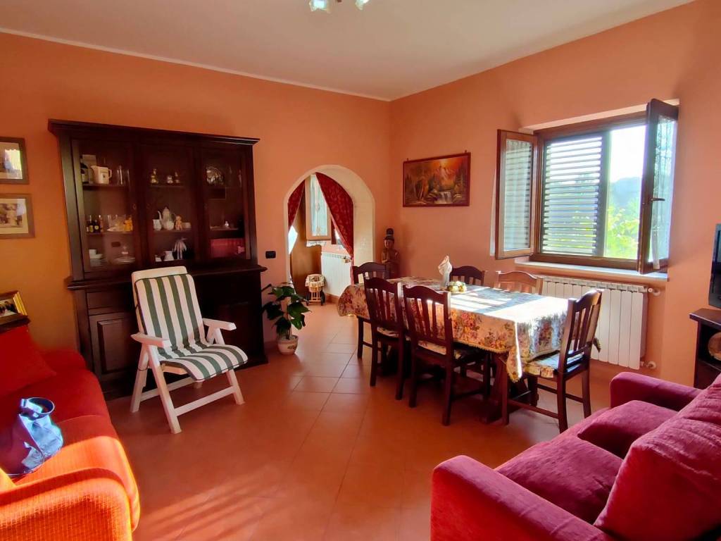 Villa a Pesco sannita in Via Nucleo Simonini - Foto 2