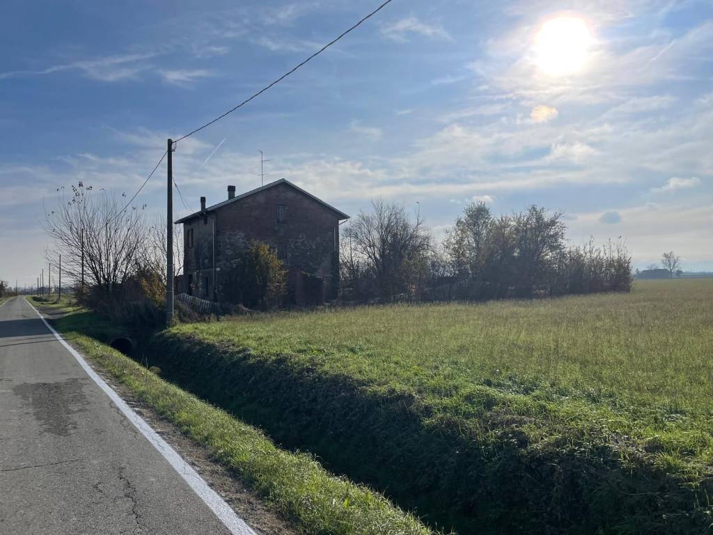 Rustico / casale a Sissa trecasali in Strada Mazzacavallo, 26 - Foto 2