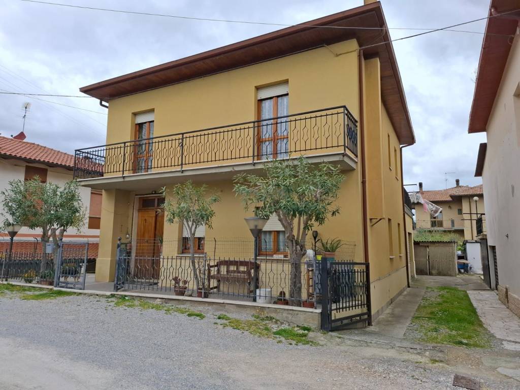 Villa a Chiusi in Strada Provinciale 146 di Chianciano, 8 - Foto 4