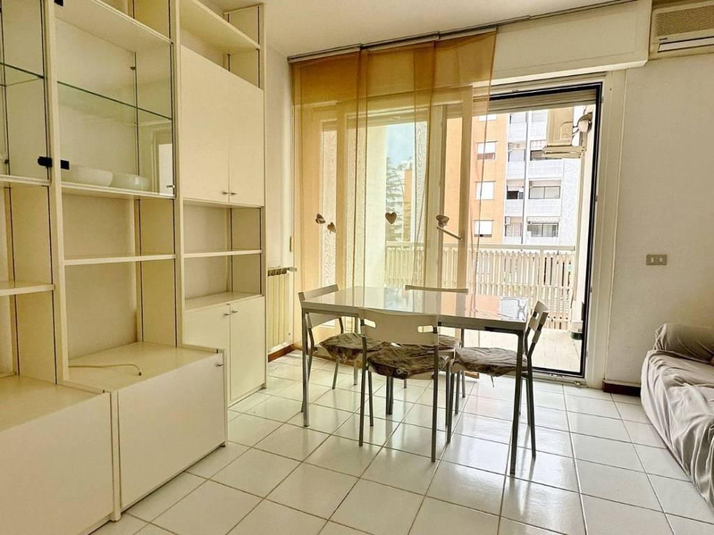 Appartamento a Foggia in Viale Lussemburgo, 2 - Foto 4