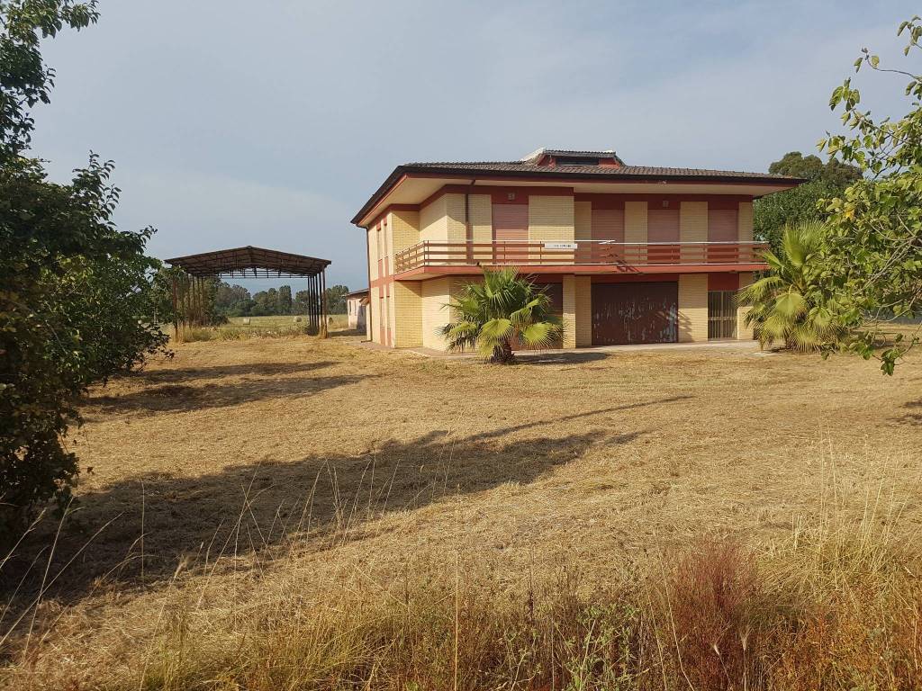 Villa a Latina in Strada del Malconsiglio - Foto 3