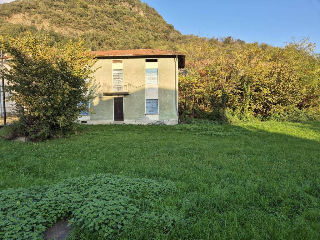 Villa a Dubino in Via Careciasca, 1 - Foto 3