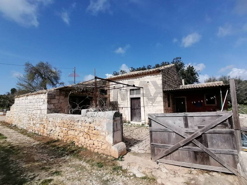 Rustico / casale a Scicli in C.DA GUADAGNA - Foto 3