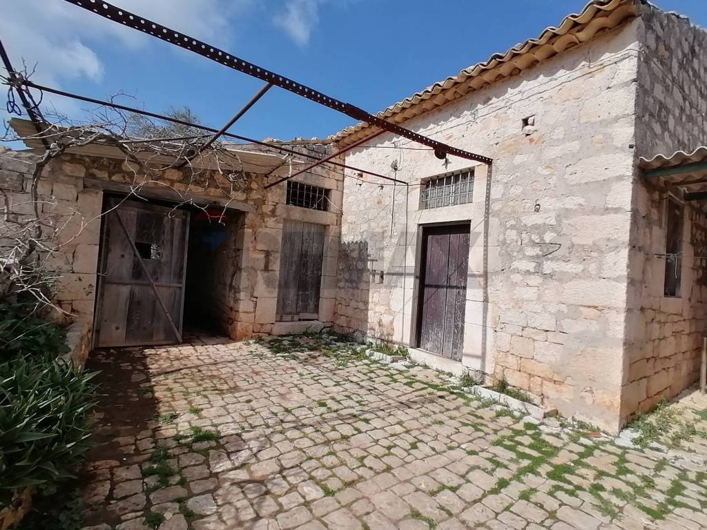 Rustico / casale a Scicli in C.DA GUADAGNA - Foto 4