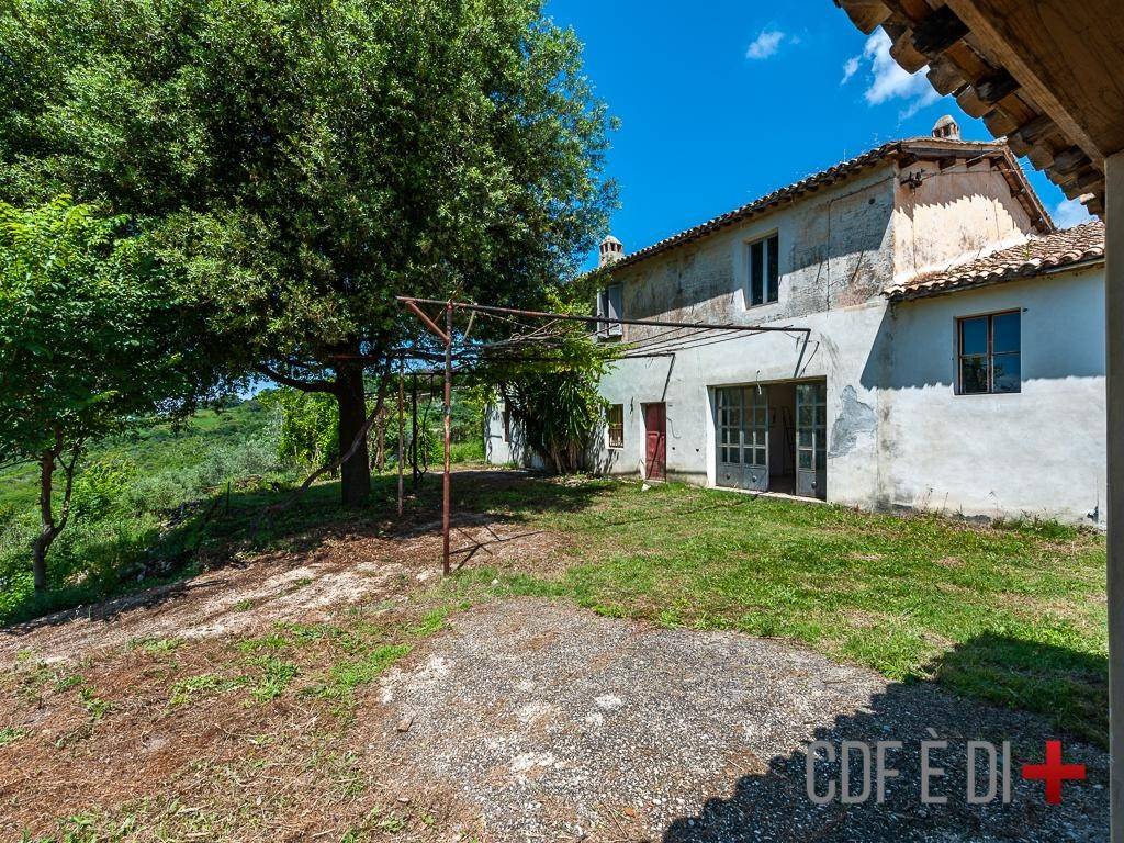 Rustico / casale a Poggio mirteto in SP48 - Foto 3