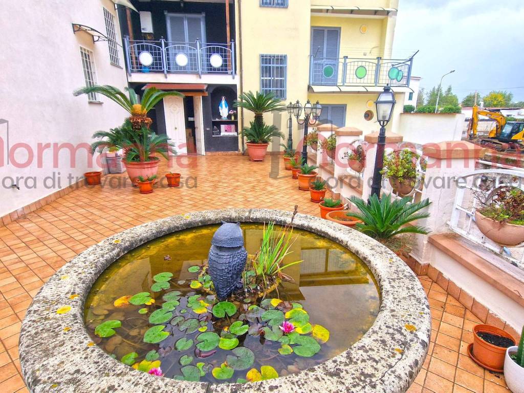 Villetta a schiera a Sant'arpino in Via Barraccone - Foto 2