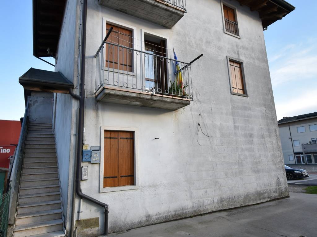 Appartamento a Cornedo vicentino in Via A. Pigafetta, 10 - Foto 3