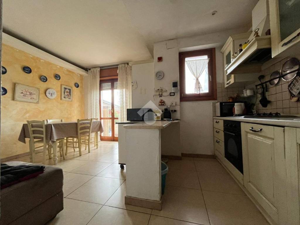 Casa indipendente a Sarzana in Via dei Molini, 6 - Foto 3
