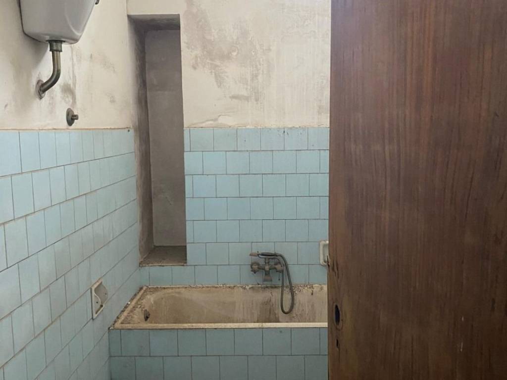 Appartamento a Manduria in Via Alessandro La Marmora - Foto 4
