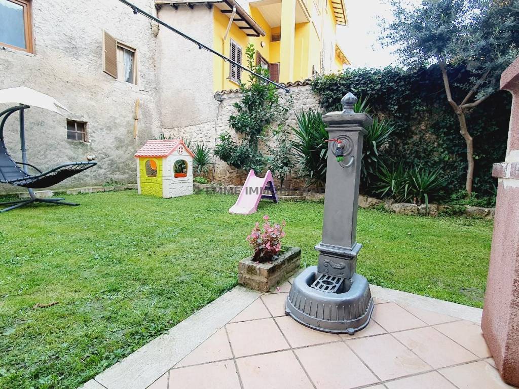 Casa indipendente a Ascoli piceno in VIA D'ARGILLANO 39 - Foto 5