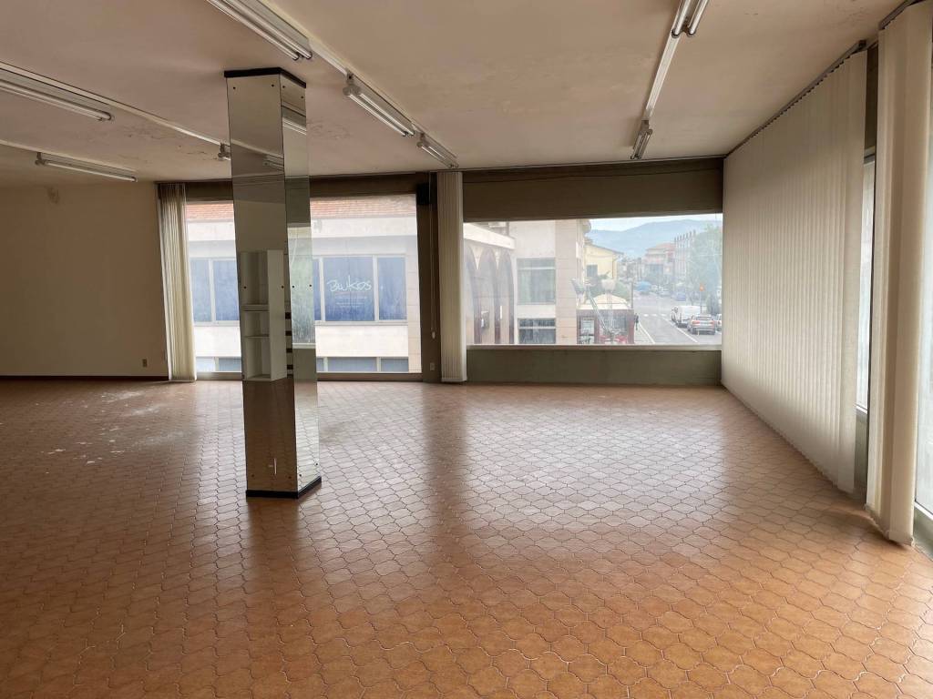 Immobile a Quarrata in Viale Montalbano, 163 - Foto 3