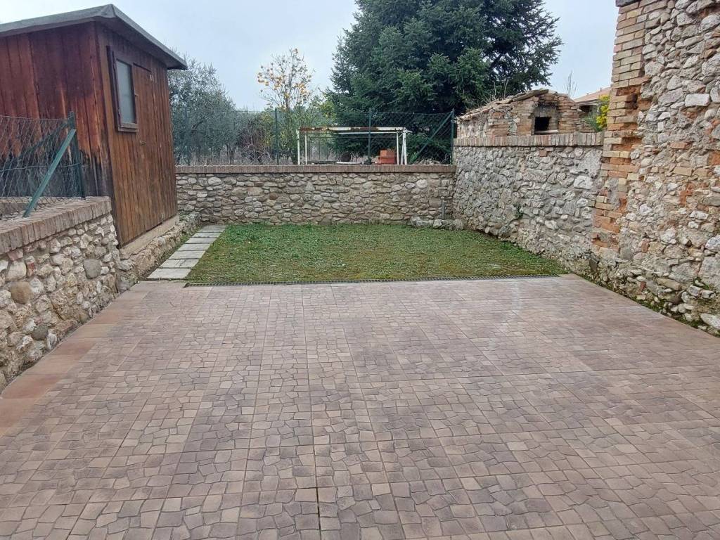 Casa indipendente a Ascoli piceno in Via Piceno Aprutina, 114 - Foto 3