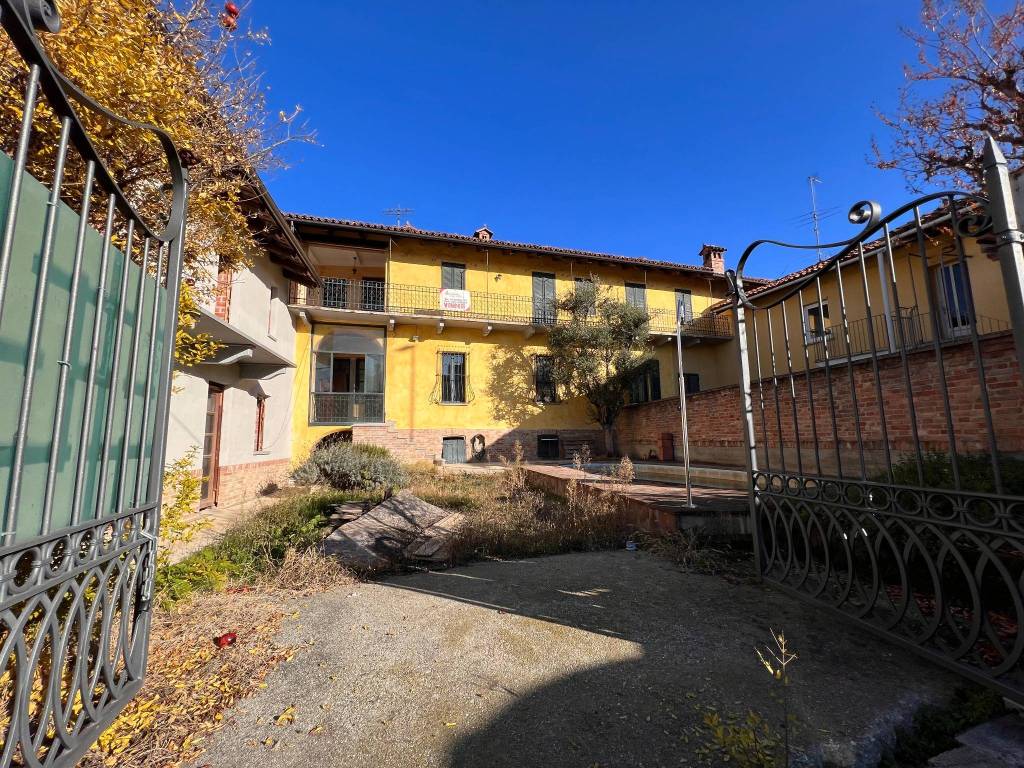 Casa indipendente a Castagnito in Via Vezza, 4 - Foto 4