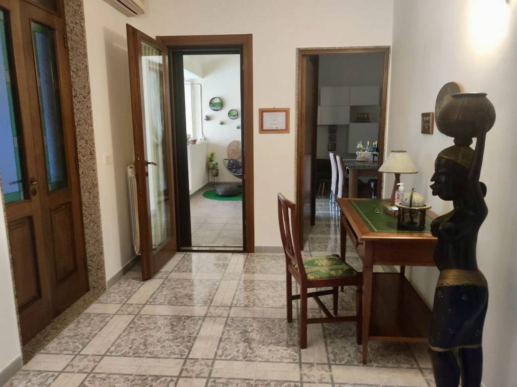 Villetta a schiera a San donaci in Via Adua - Foto 2