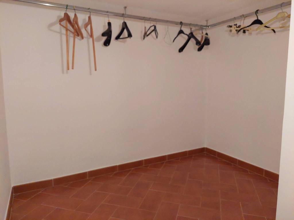 Appartamento a Trani in Via Giovanni Beltrani - Foto 4