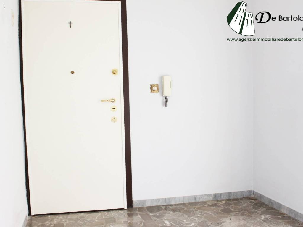 Appartamento a Taranto in Via Marco Pacuvio - Foto 2