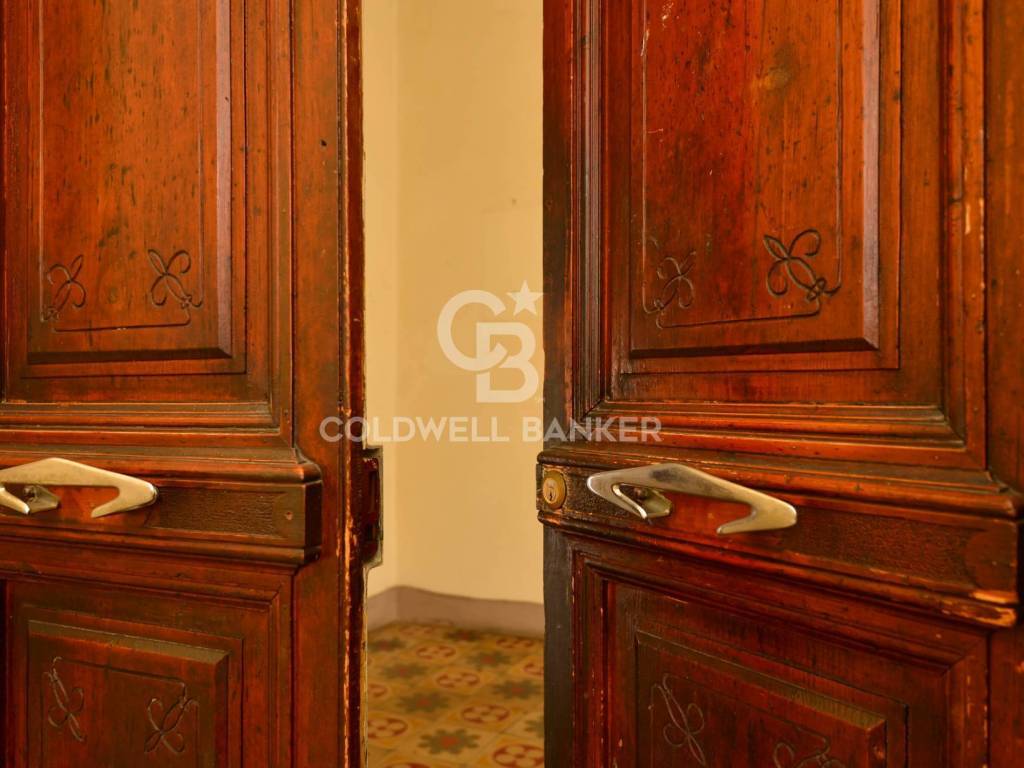 Palazzo / stabile a Trepuzzi in Via Papa Giovanni XXIII - Foto 5