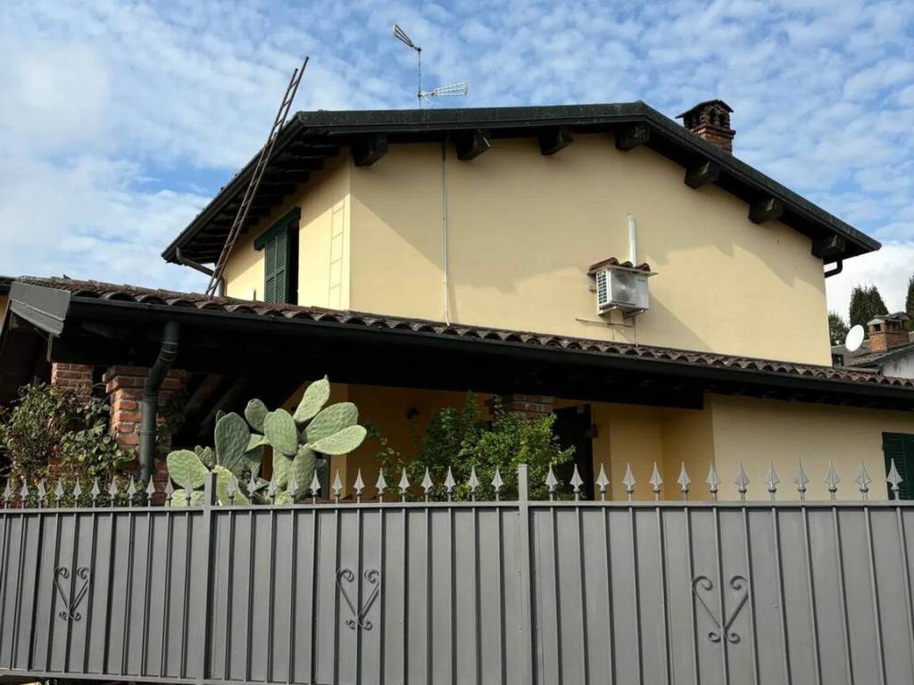 Villa a Roncaro in Via Campestre, 11 - Foto 3