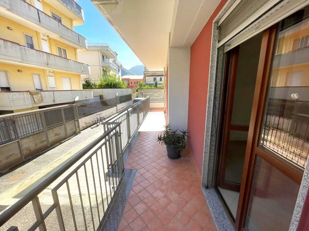 Appartamento a Roccapiemonte in Via A. Amatruda, 1 - Foto 2