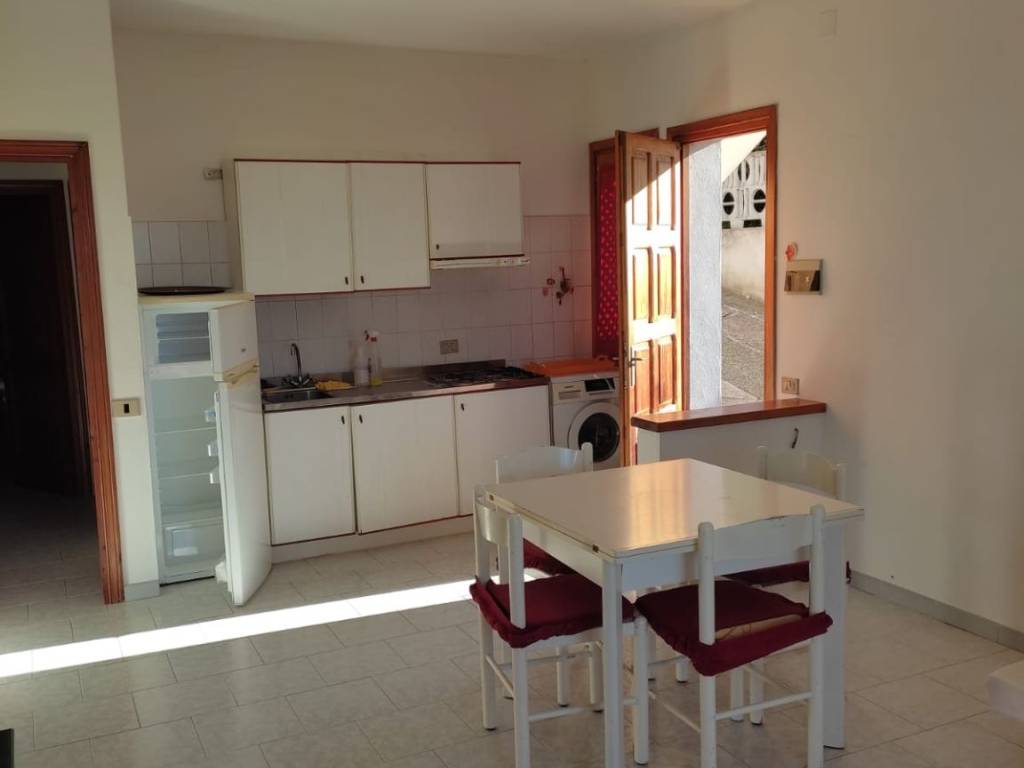 Appartamento a Badesi in Via Li Tarabuzzi - Foto 4