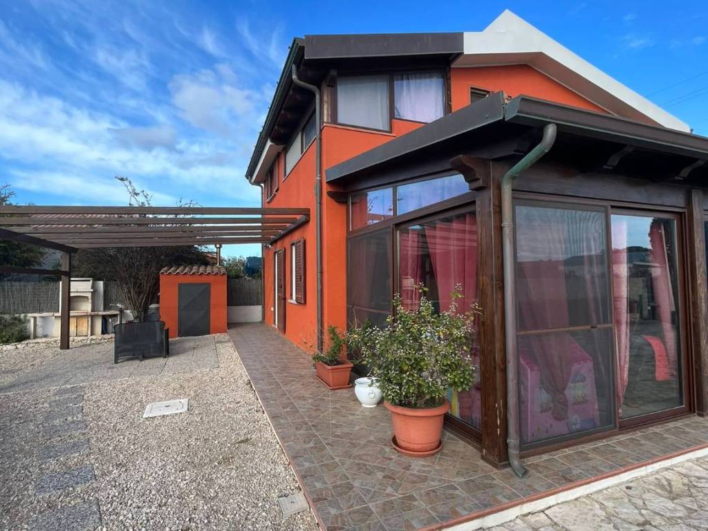 Villa a Sorso in Strada Vicinale Serralonga Lu Pinu - Foto 2