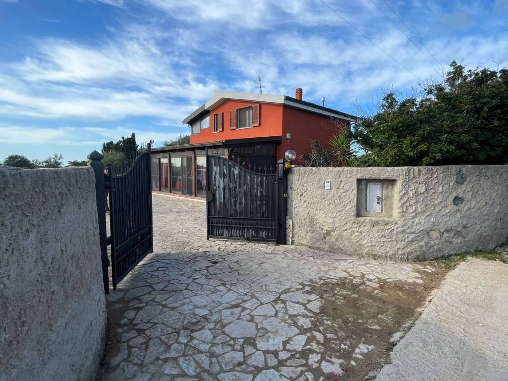 Villa a Sorso in Strada Vicinale Serralonga Lu Pinu - Foto 5