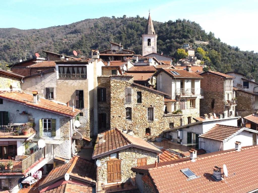 Appartamento a Apricale in Via Fiume, 15 - Foto 2