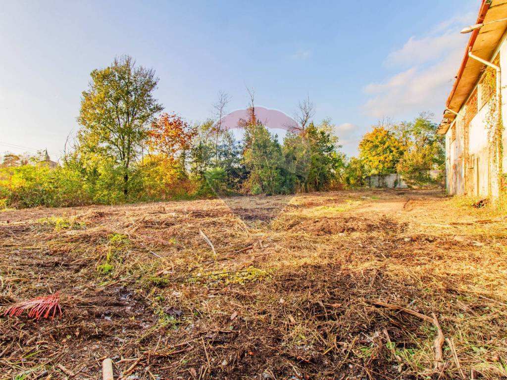 Terreno a Marnate in Via Trento, 14 - Foto 2