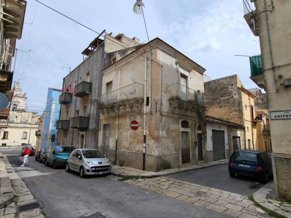 Casa indipendente a Ragusa in Via Solferino - Foto 4