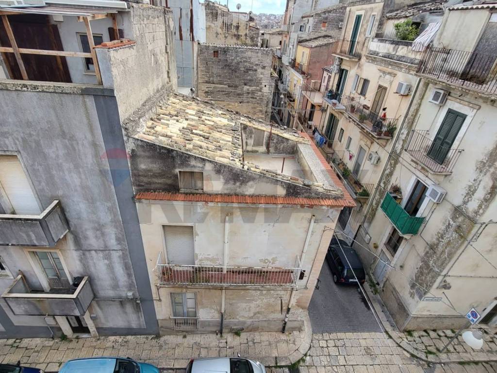 Casa indipendente a Ragusa in Via Solferino - Foto 5