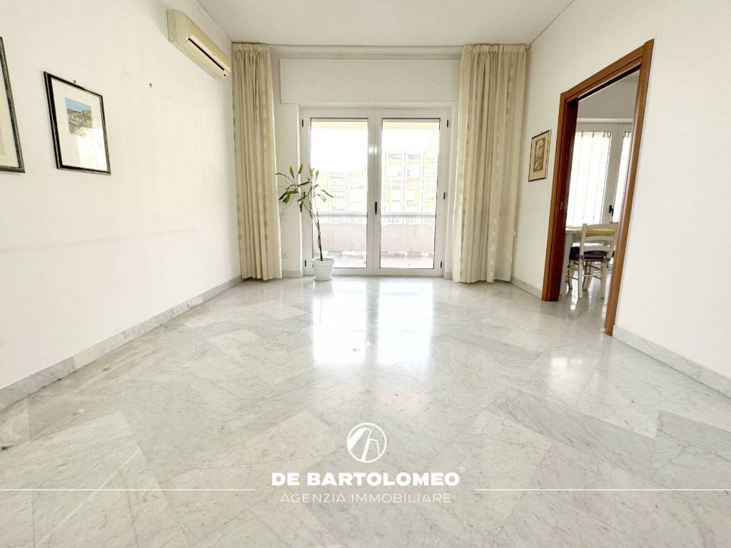 Appartamento a Taranto in Piazzale Bestat - Foto 4