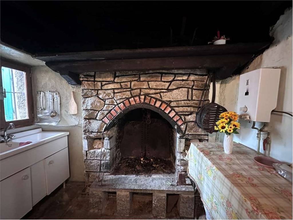 Appartamento a Domodossola in Borgata Monteossolano, Snc - Foto 4