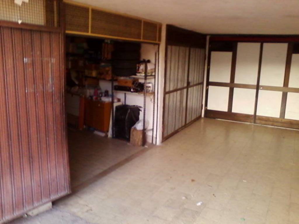 Box / garage a San marco in lamis in Via Achille Grandi - Foto 2