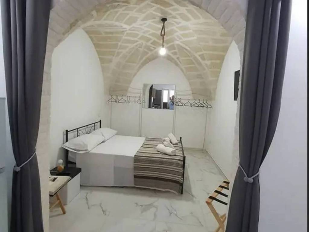 Appartamento a Pulsano in Via Roma - Foto 2