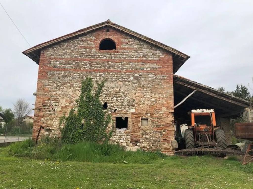 Rustico / casale a Pavia di udine in Via V. Bellini S.N.C. - Foto 4