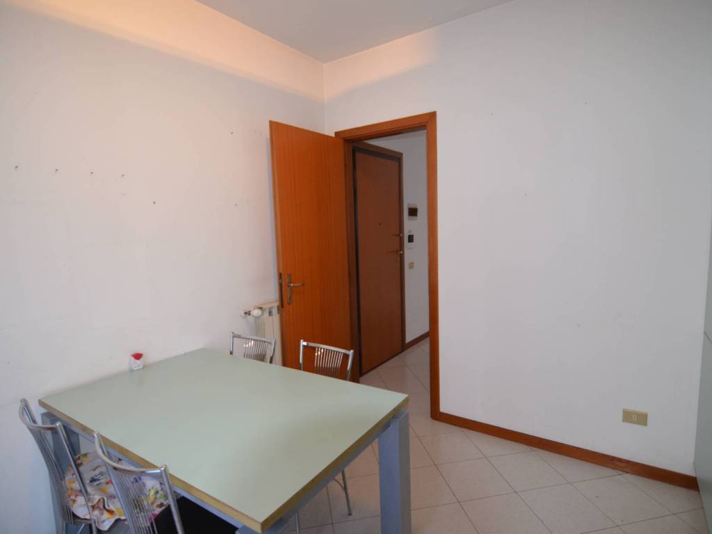 Appartamento a Lecco in C.SO BERGAMO, 33 - Foto 5