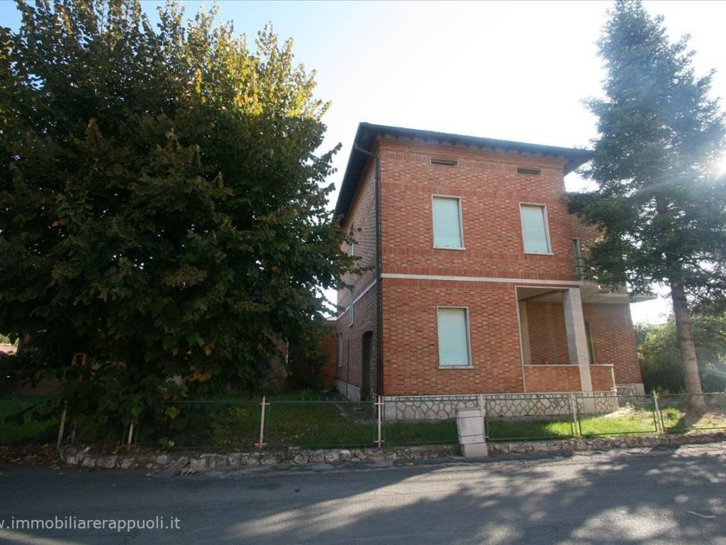 Casa indipendente a Torrita di siena - Foto 5