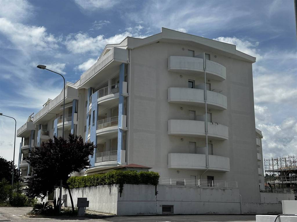 Appartamento a Vasto in STRADA STATALE 16 - Foto 4