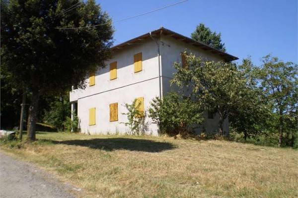 Casa indipendente a Neviano degli arduini in Strada Provinciale 41 - Foto 2