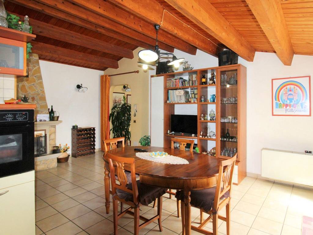 Casa indipendente a Ragusa in Via Paestum , 90 - Foto 2