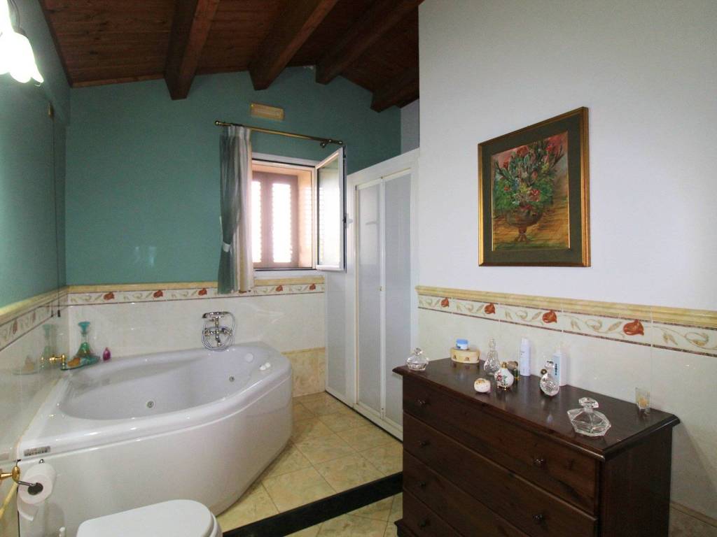 Casa indipendente a Ragusa in Via Paestum , 90 - Foto 5