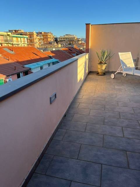 Appartamento a Loano in Via Giuseppe Garibaldi - Foto 3