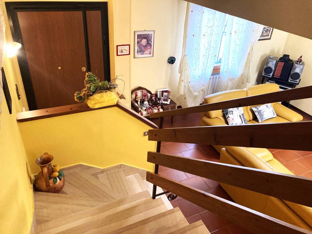 Villetta a schiera a Montale in Via Ugo Foscolo, 12 - Foto 3