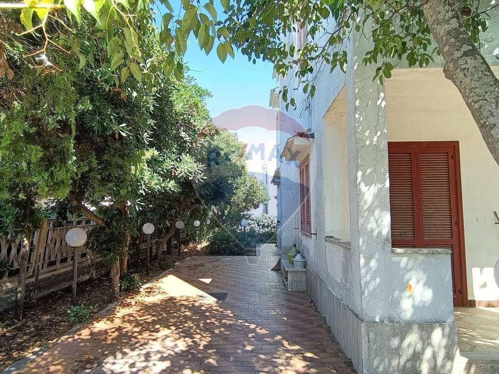 Villa a Carovigno in Via Monviso - Foto 3