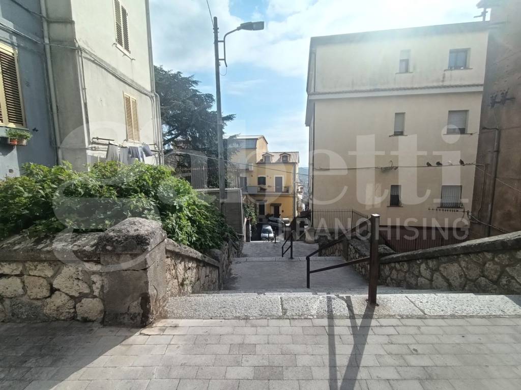 Appartamento a Catanzaro in VIA MASCIARI, 8 - Foto 2