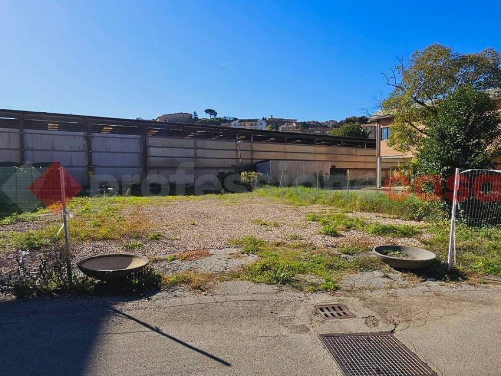 Terreno a Siena in STRADA DELLE GRONDAIE , 14 - Foto 2