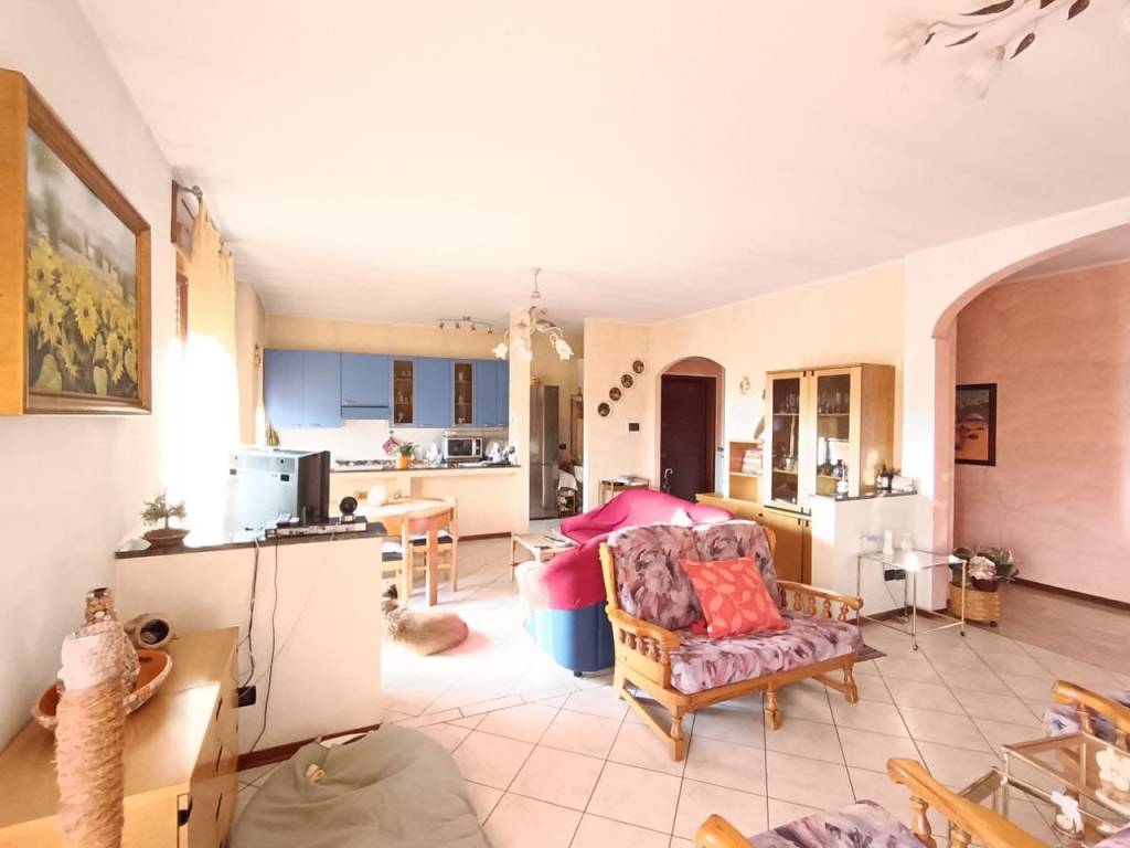 Appartamento a Fiorenzuola d'arda in Via San Rocco, 43 - Foto 2