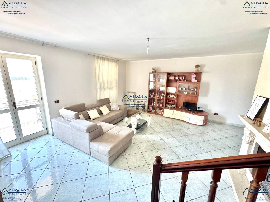 Villetta a schiera a Parete in Via Sandro Pertini - Foto 2